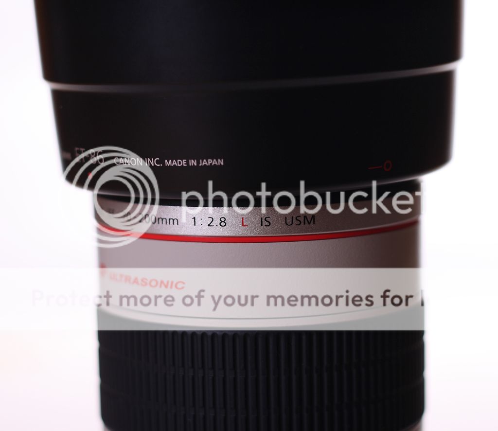 IMAGE: http://i525.photobucket.com/albums/cc332/cjimmyd/JD%20Photography/Lens1024.jpg