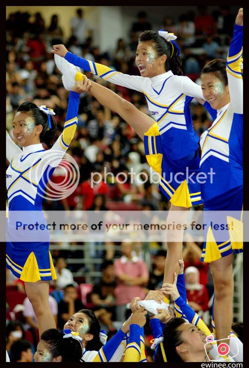 Blitzerz-girl-in-action-Cheer-09