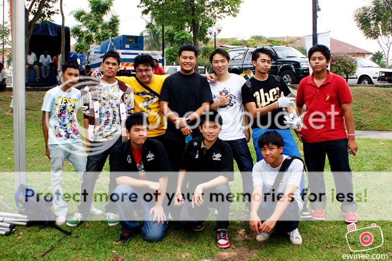 /Group-photo-kzone-bday-bash /Group-photo-kzone-bday-bash