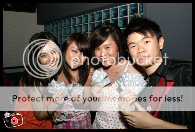 Singapore-Nuffies-and-Ewin