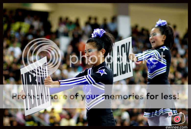 Vibrant-Cheer-09