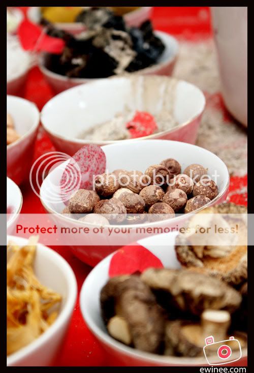 /Wedding Chinese Offerings Servings Tradition /Wedding Chinese Offerings Servings tradition